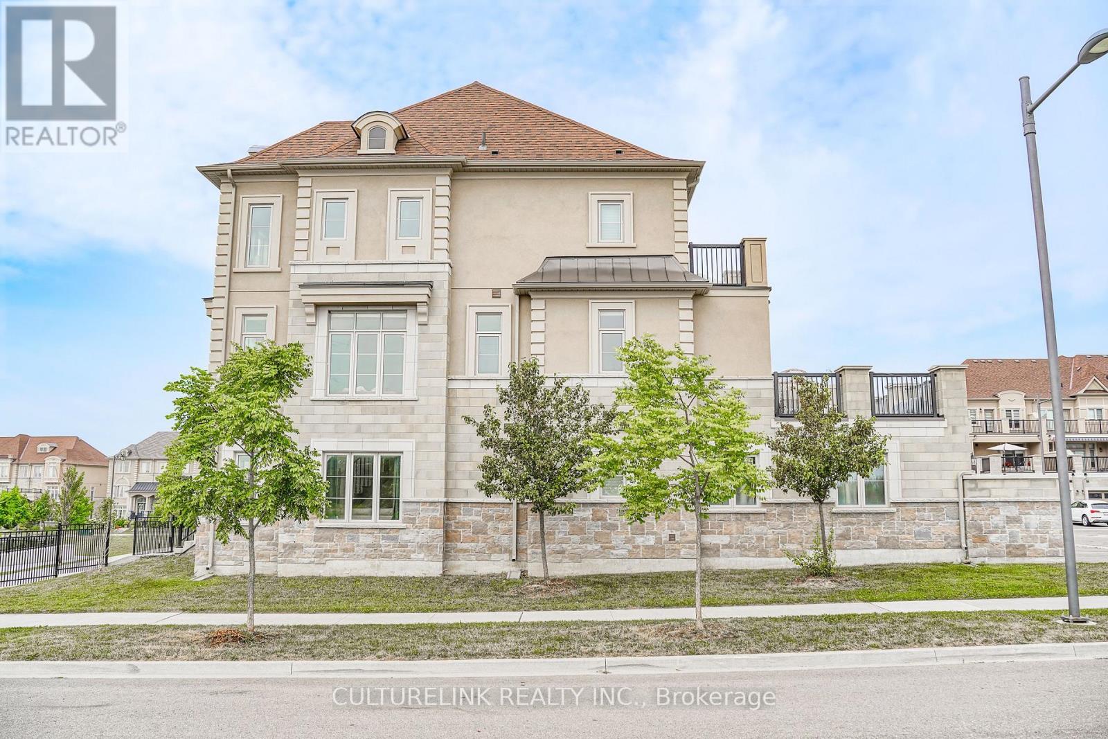 37 Babington Gate Property Photo 5