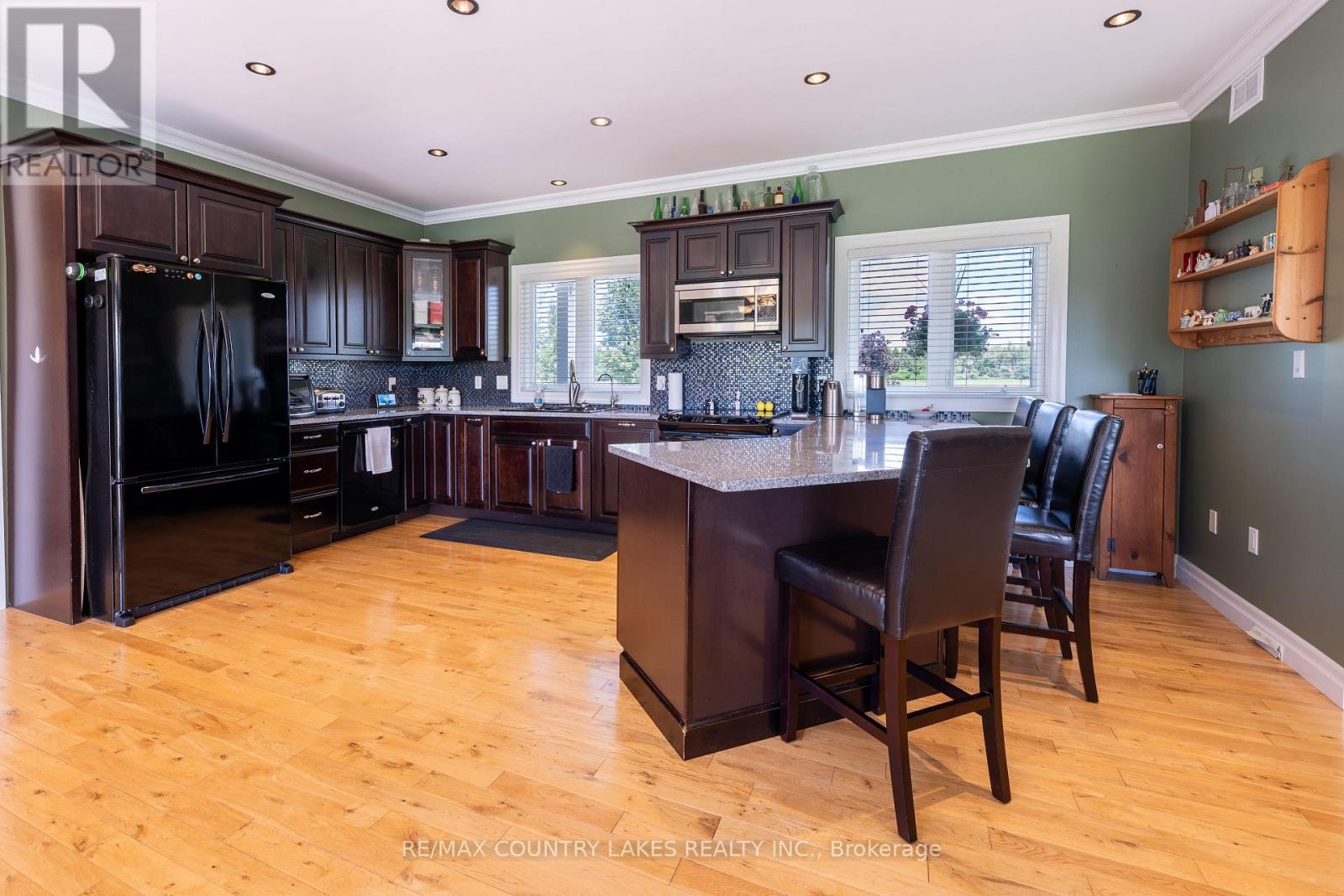 764 Regional Road 12 Property Photo 11