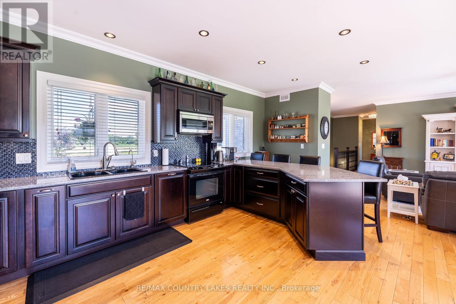 764 Regional Road 12 Property Photo 14