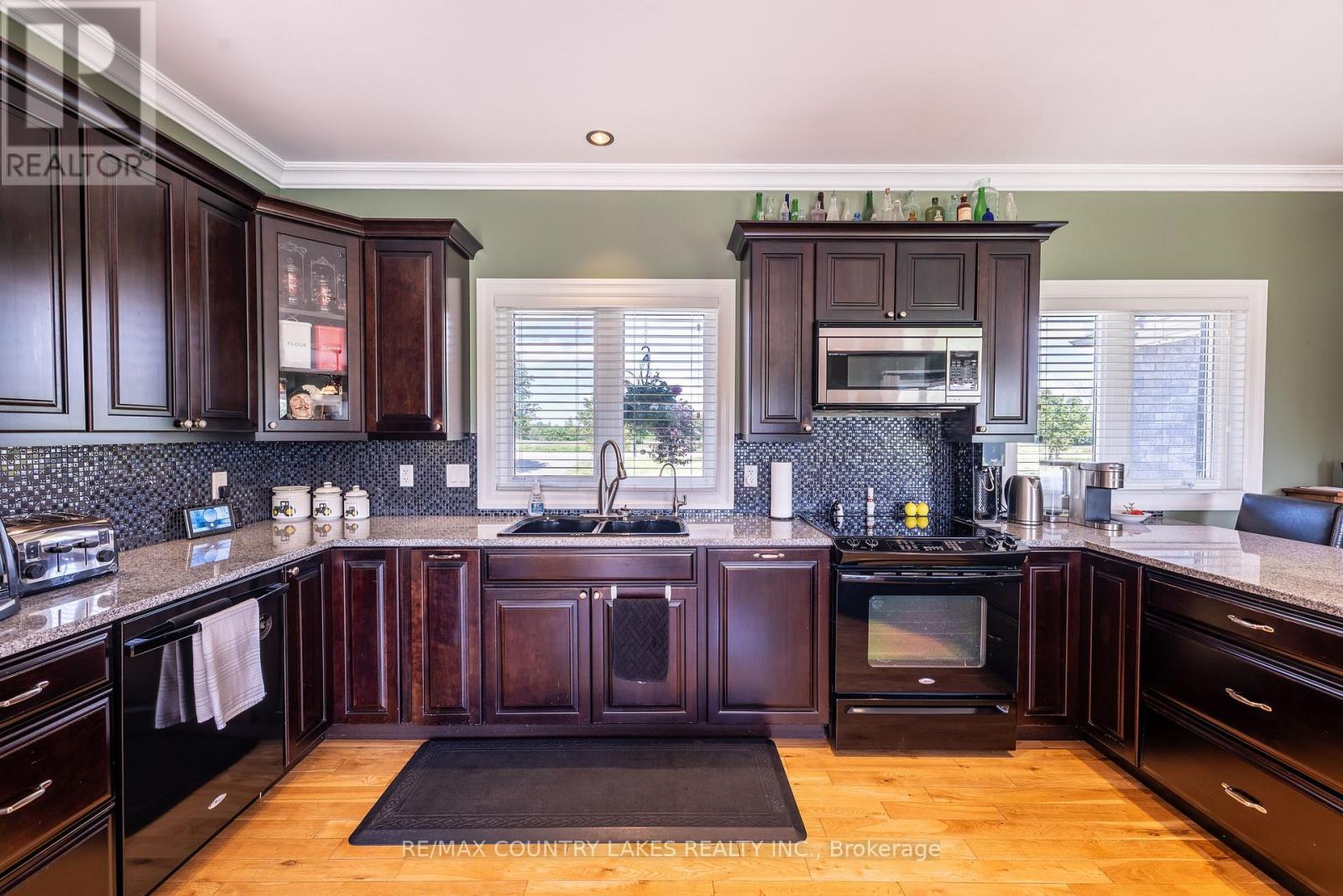 764 Regional Road 12 Property Photo 16