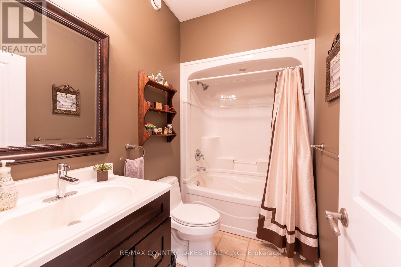 764 Regional Road 12 Property Photo 31