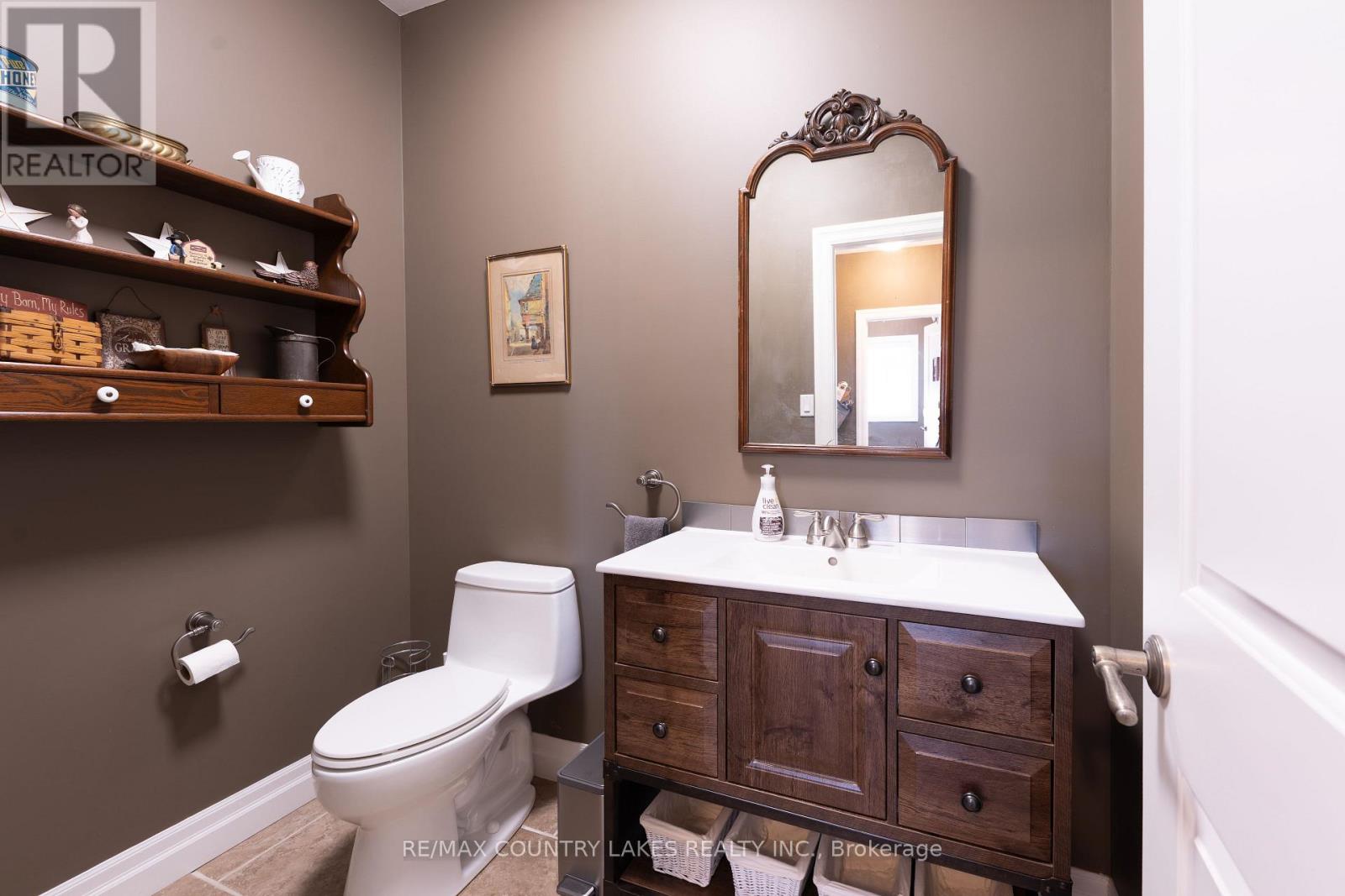 764 Regional Road 12 Property Photo 32