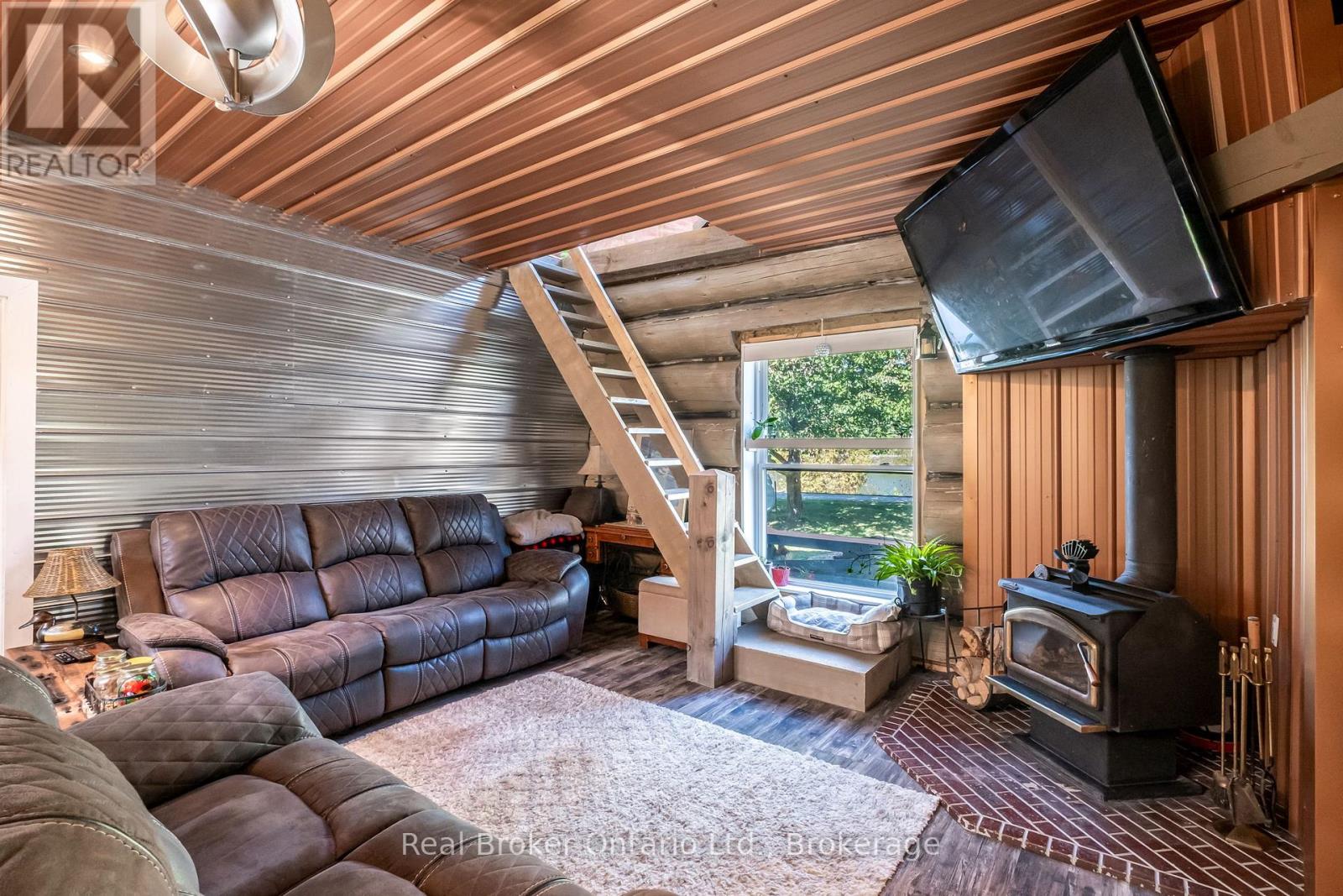 68 Talbot Drive Property Photo 7