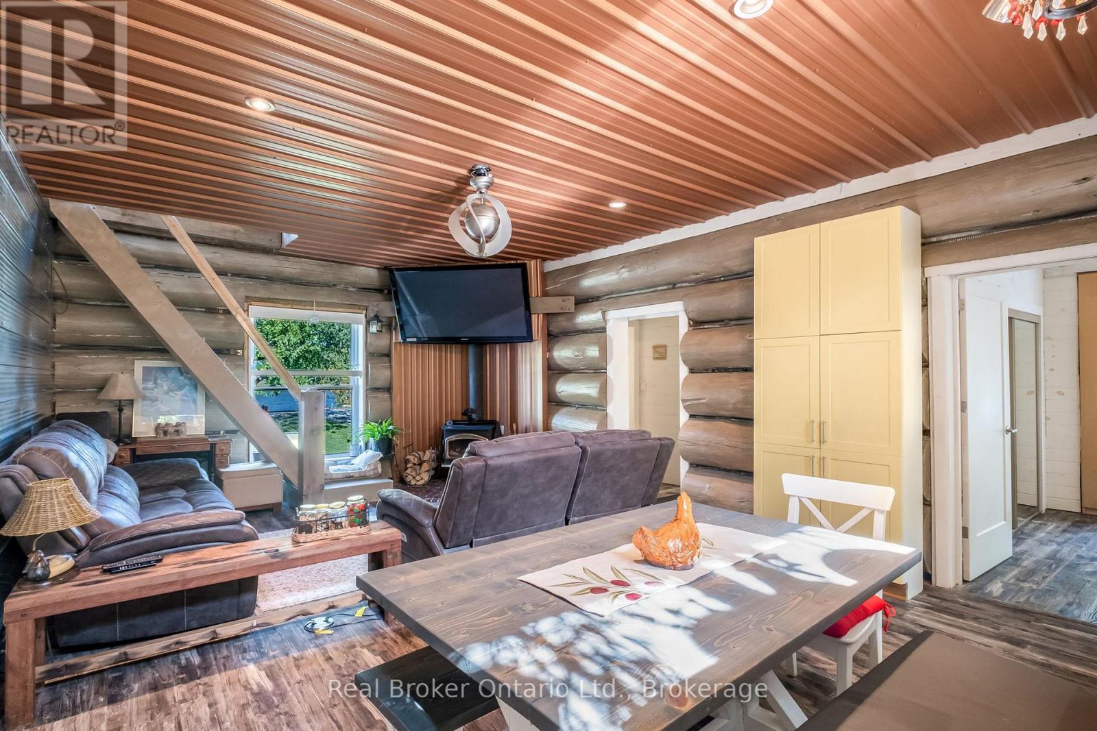 68 Talbot Drive Property Photo 12