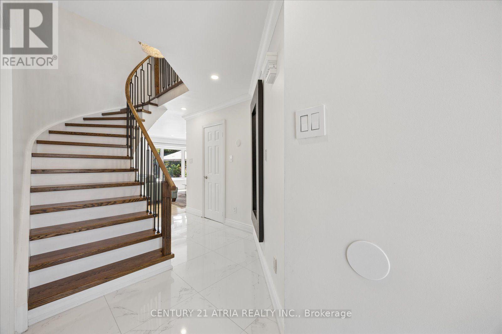 1040 Birchwood Drive Property Photo 7