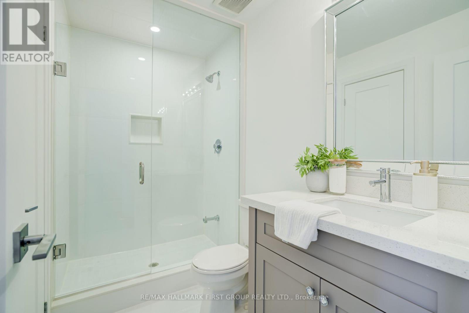 5 Harry Thornton Lane Property Photo 18