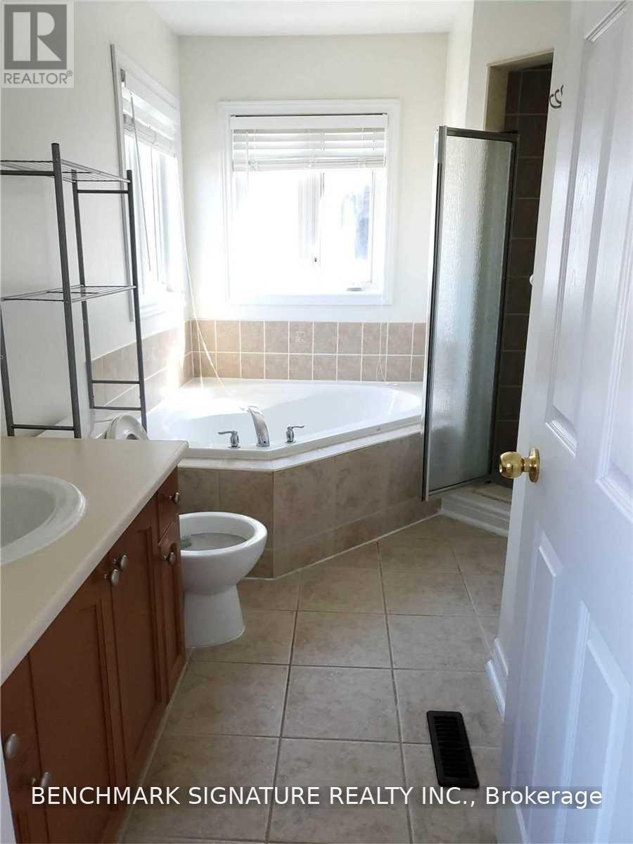267 Hammersly Boulevard Property Photo 8