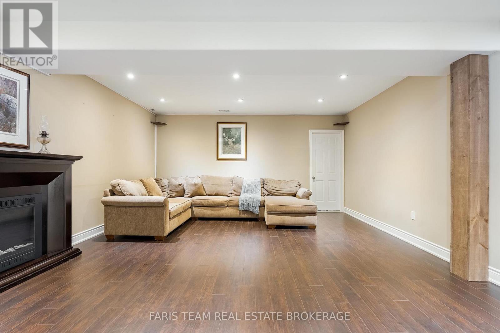 30 Fisher Drive Property Photo 33