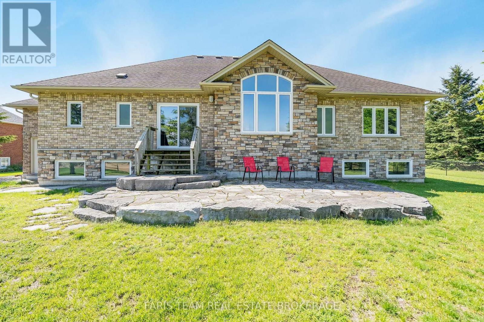30 Fisher Drive Property Photo 44