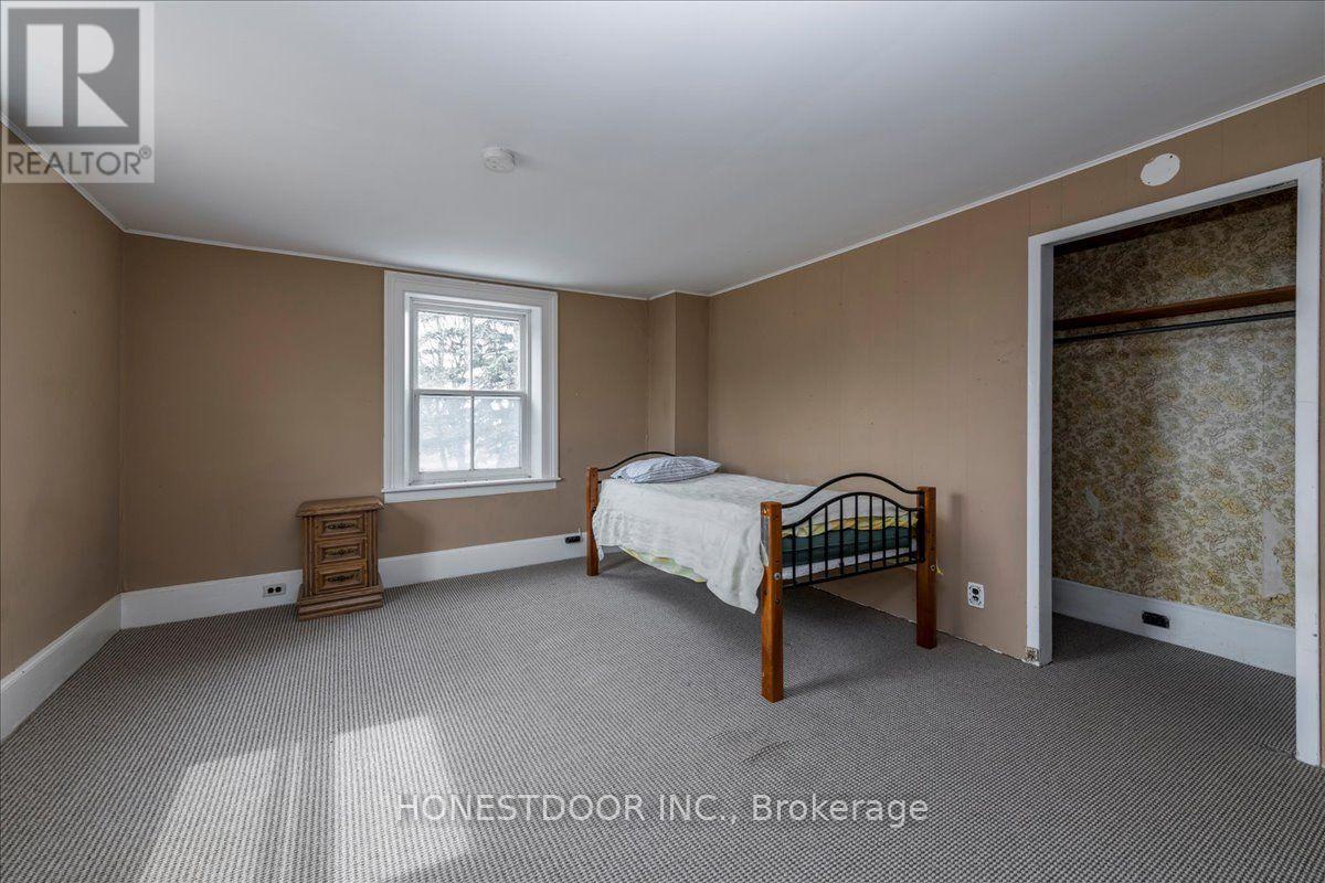 5974 5th Side Road Property Photo 19