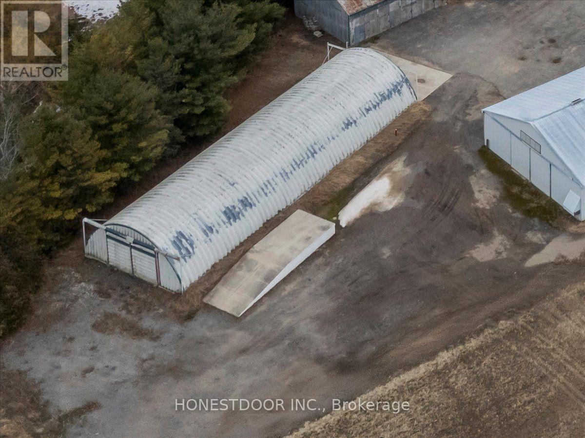 5974 5th Side Road Property Photo 46