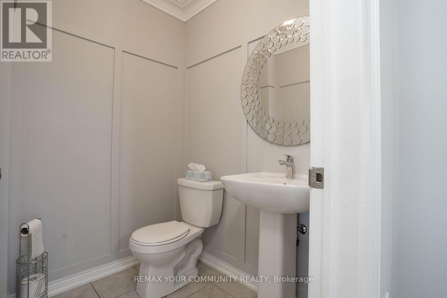 6 Globemaster Lane Property Photo 12