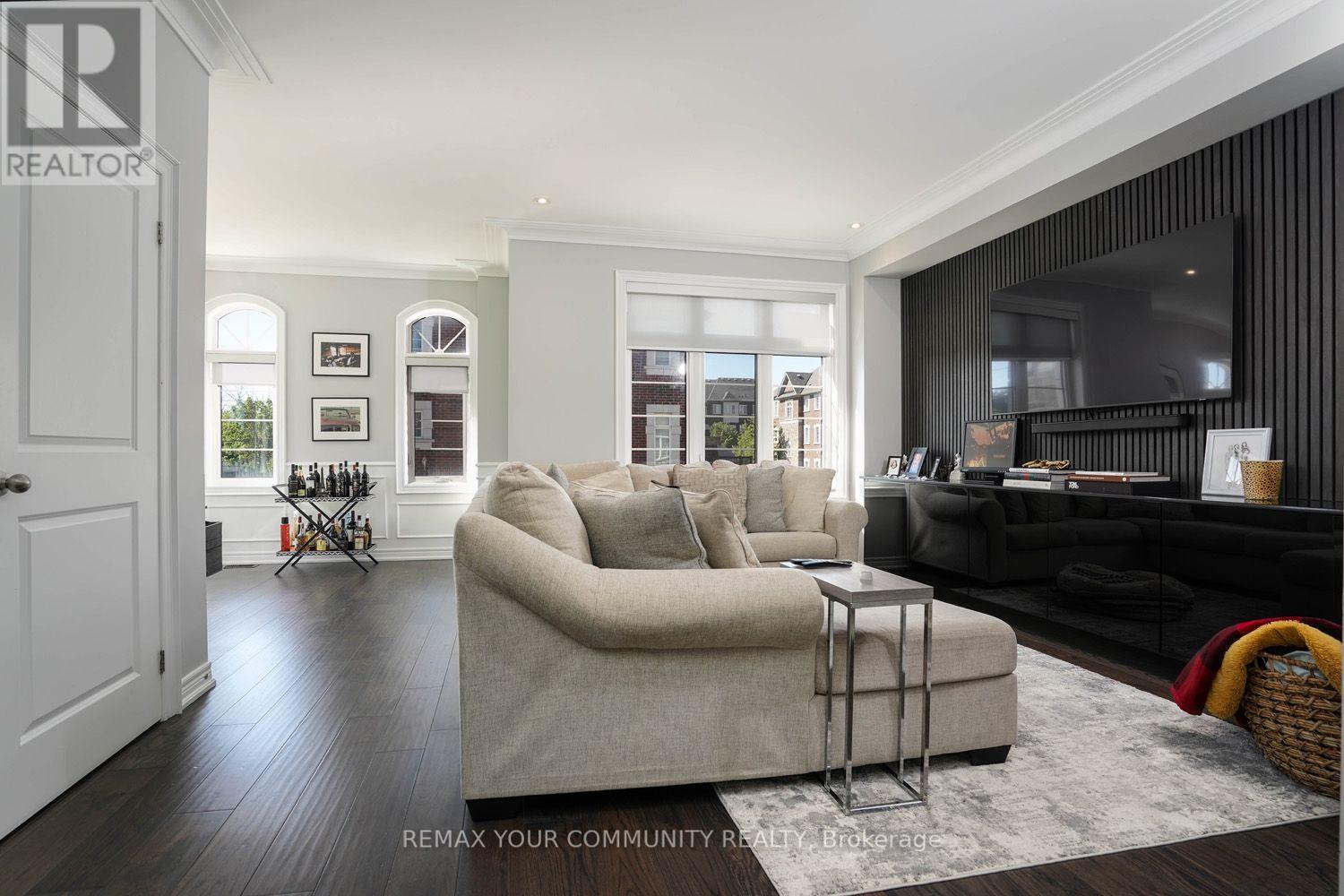 6 Globemaster Lane Property Photo 13