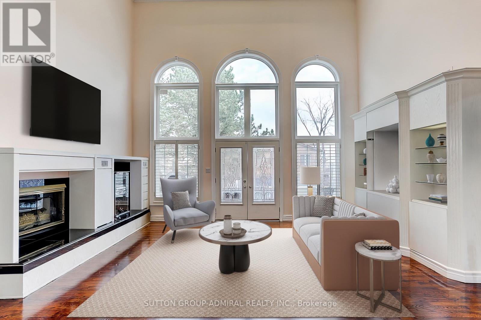 206 Arnold Avenue Property Photo 4