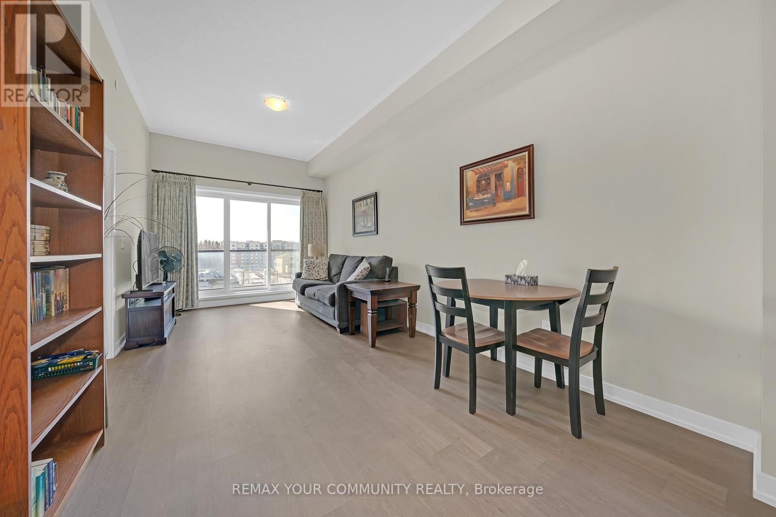 Ph401 - 555 William Graham Drive Property Photo 7