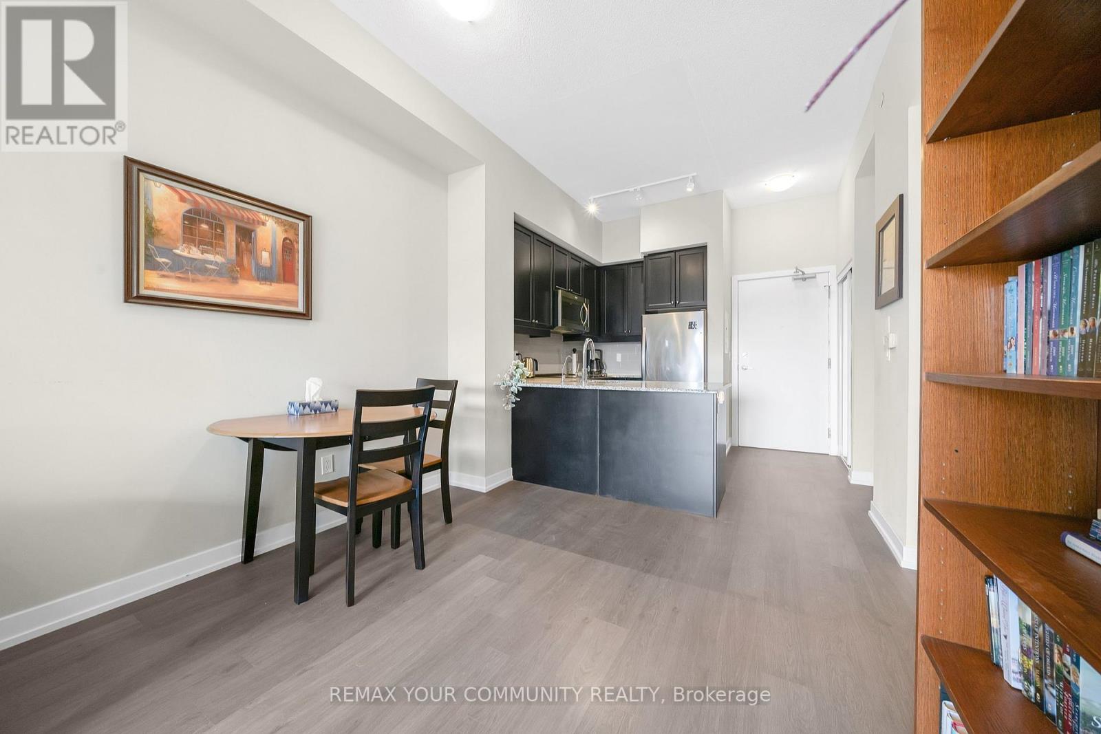 Ph401 - 555 William Graham Drive Property Photo 10