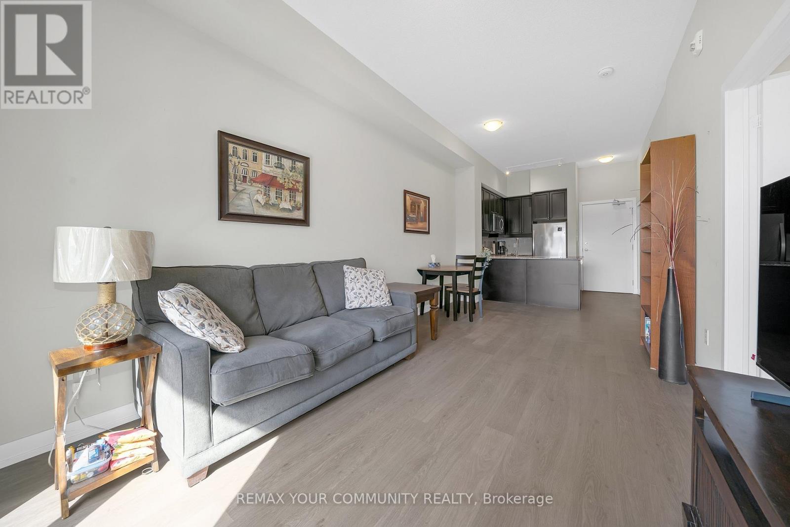 Ph401 - 555 William Graham Drive Property Photo 13