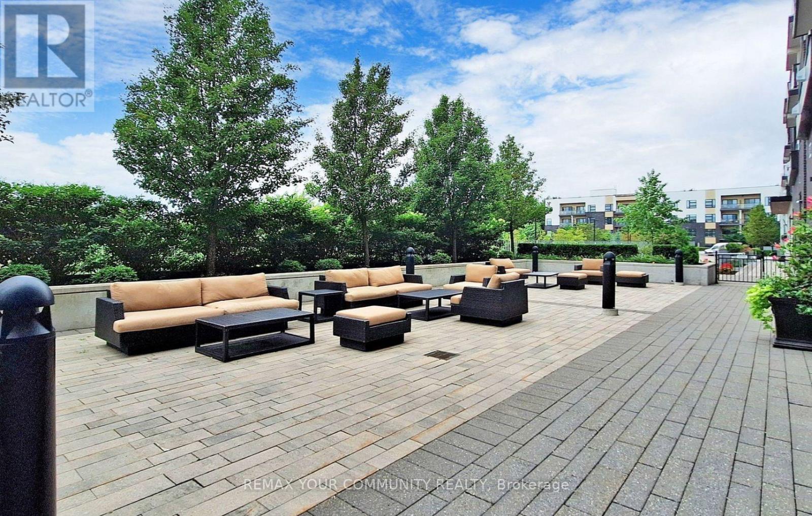 Ph401 - 555 William Graham Drive Property Photo 33