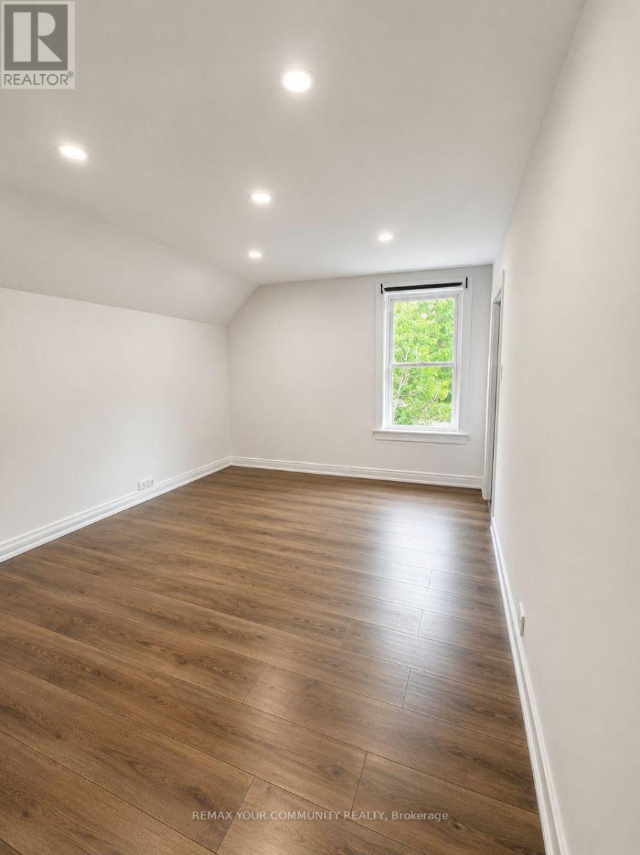 96 GURNETT STREET Property Photo 1