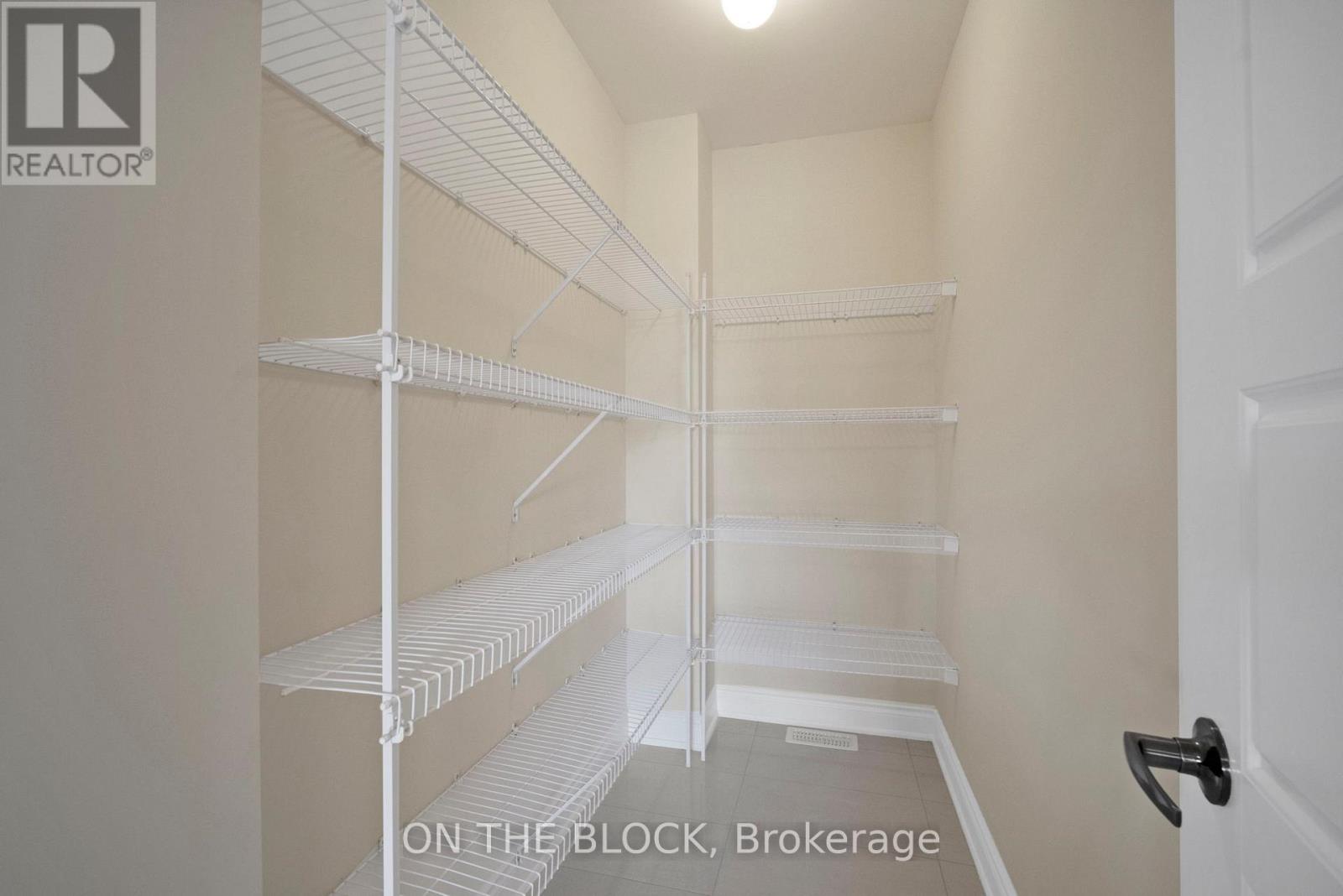 24 Whitewood Drive Property Photo 25