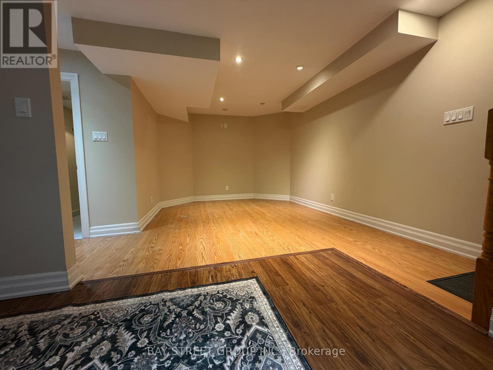 56 Albright (lower) Crescent Property Photo 4