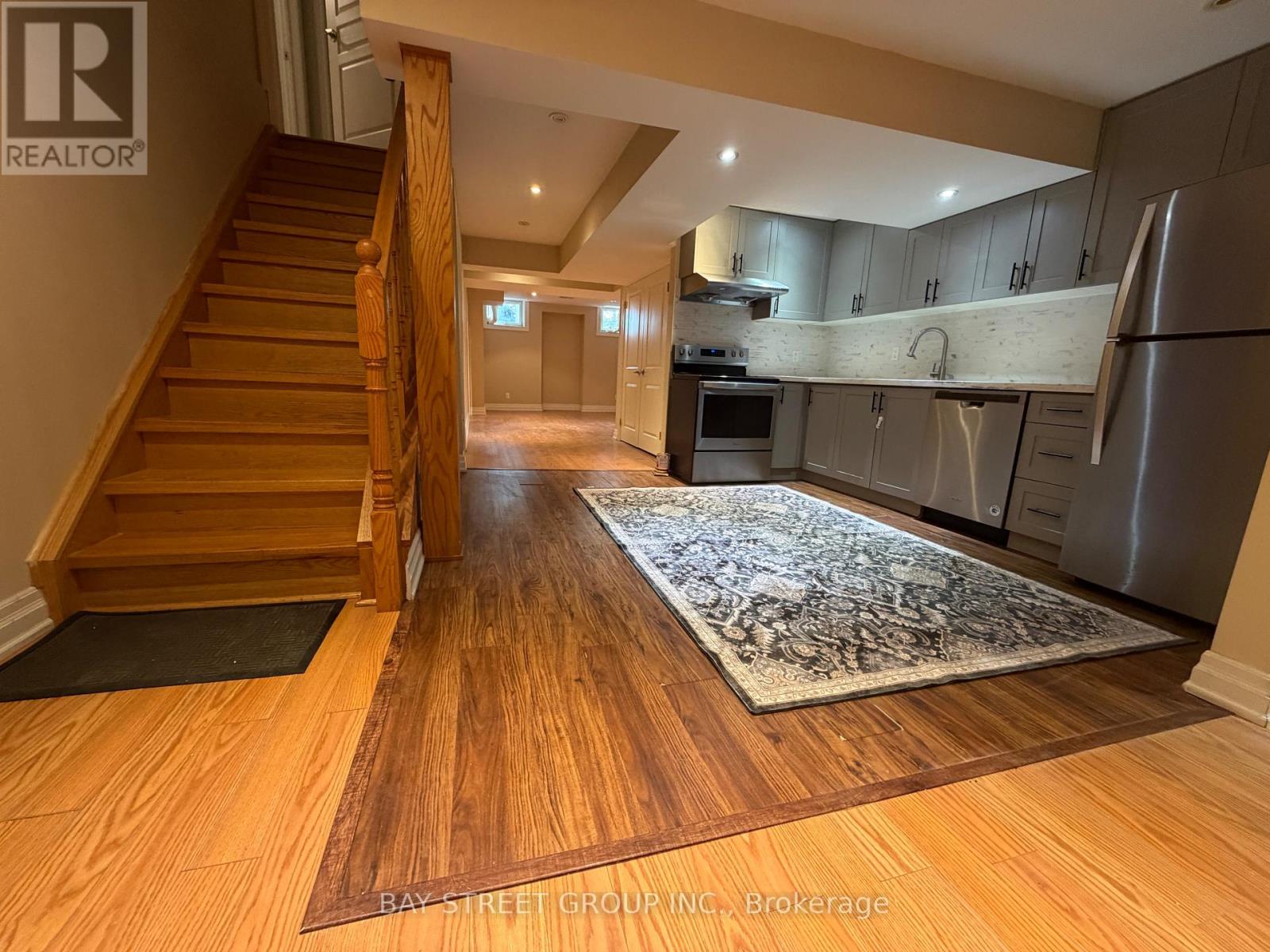 56 Albright (lower) Crescent Property Photo 5
