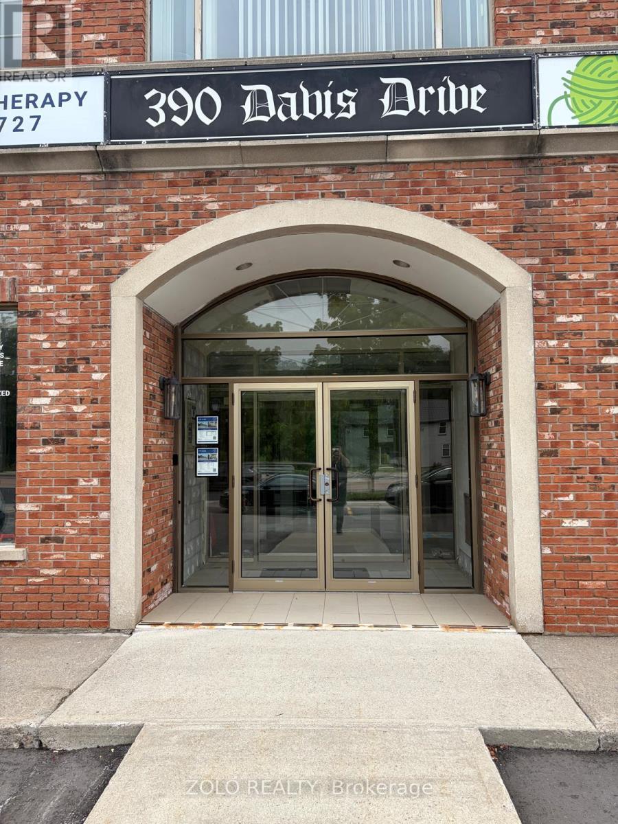 301 ROOM #1 - 390 DAVIS DRIVE