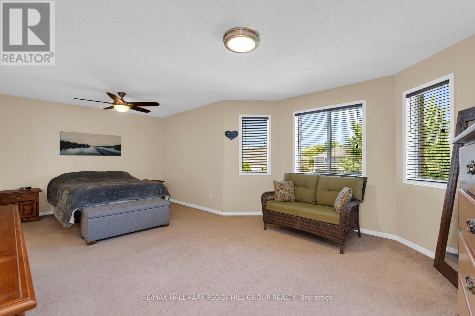 4 Gold Park Gate Property Photo 6
