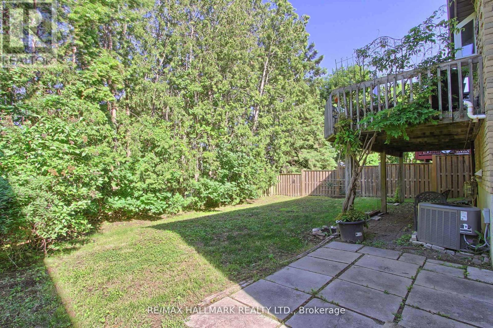 865 Arnold Crescent Property Photo 46