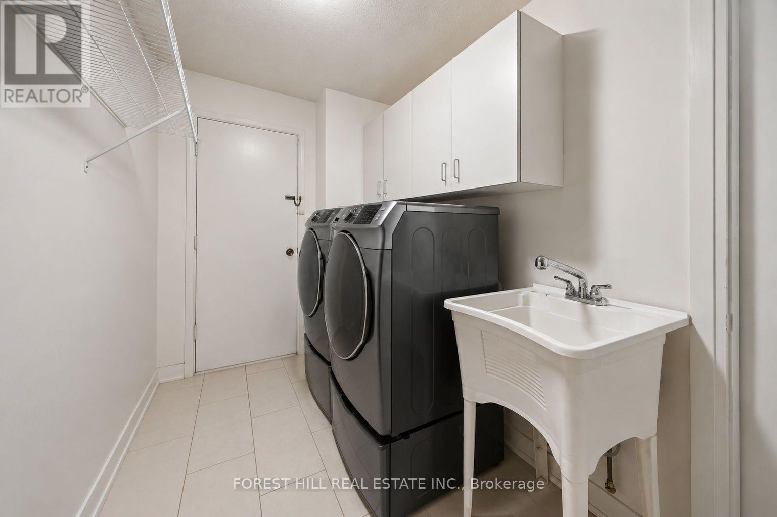 38 Crystal Drive Property Photo 13