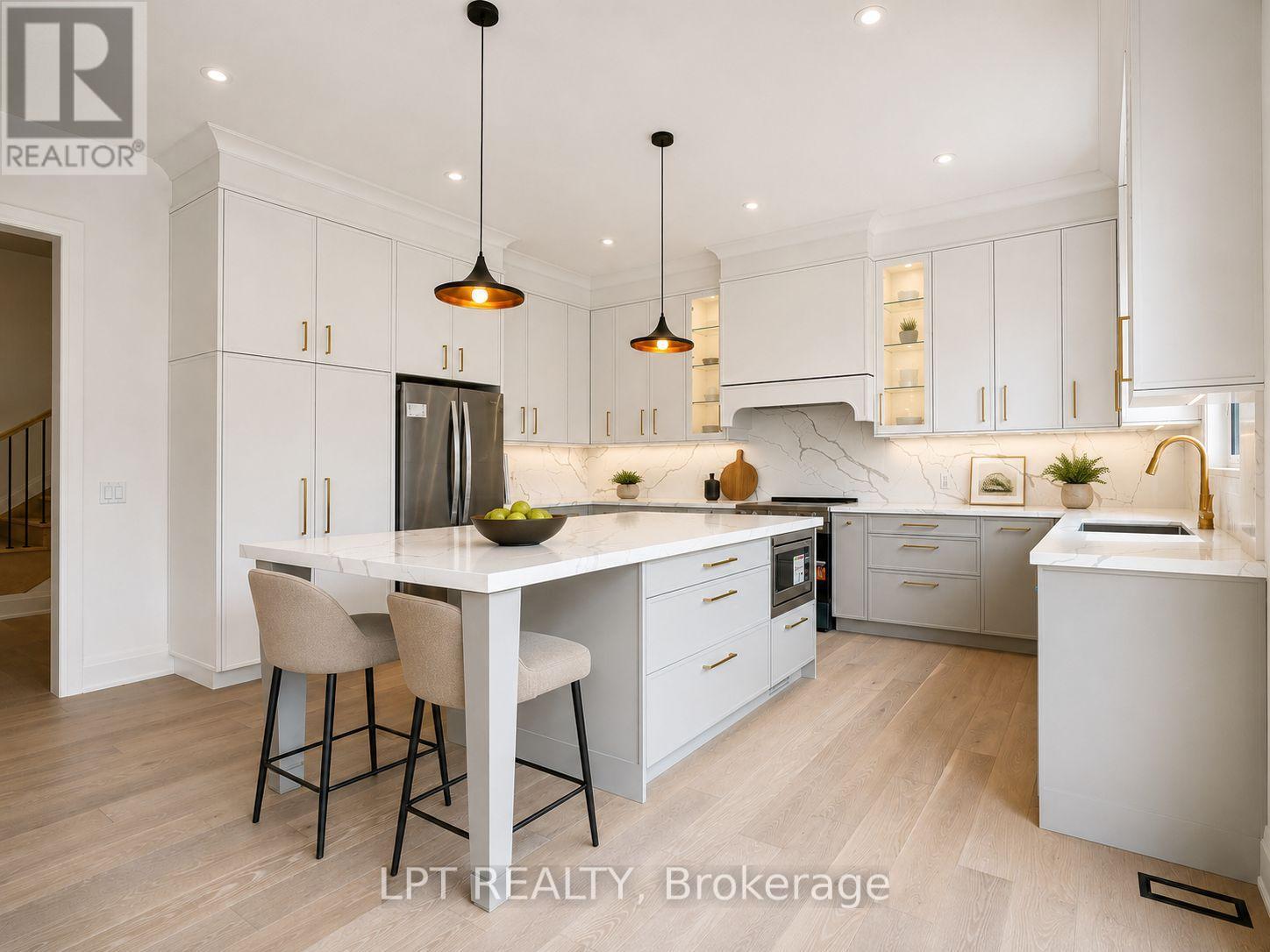3 Richmond Park Drive Property Photo 1