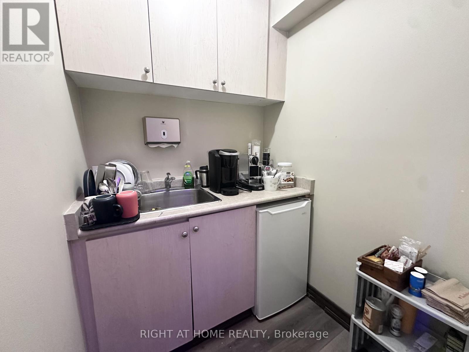 3 - 85 West Wilmot Street Property Photo 18