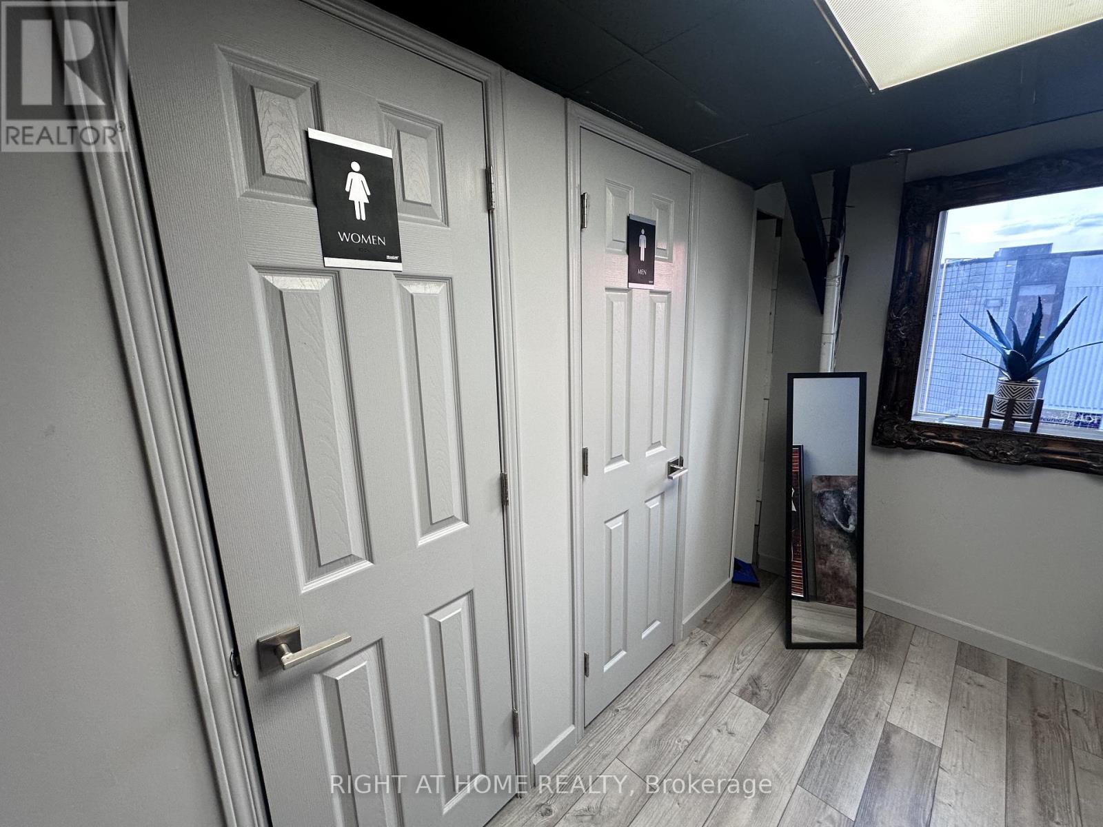 3 - 85 West Wilmot Street Property Photo 32