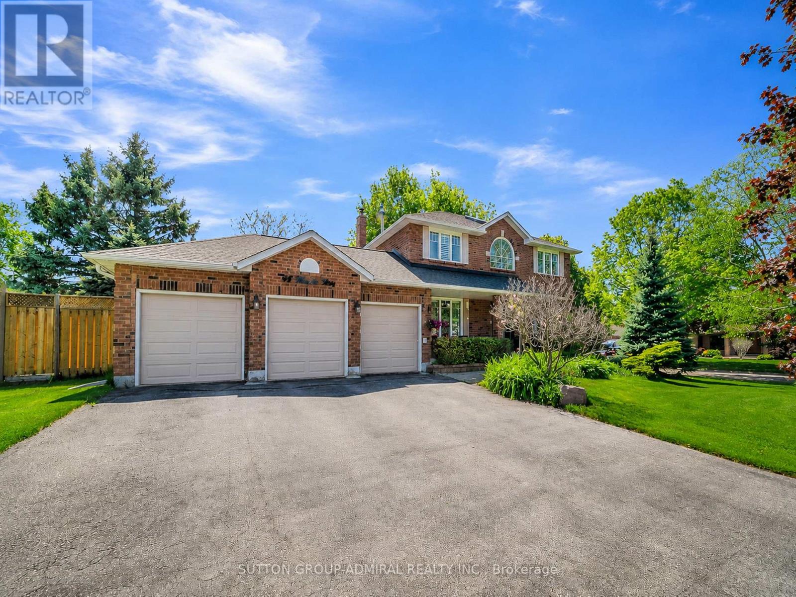 48 MAPLE WAY Property Photo 1