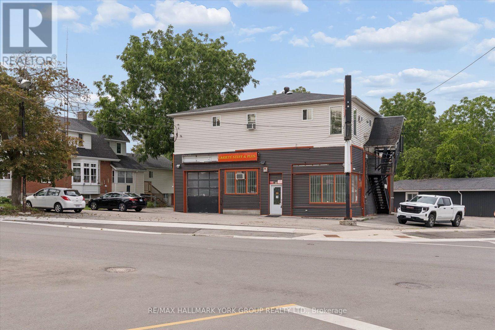 B - 360 Osborne Street Property Photo 2