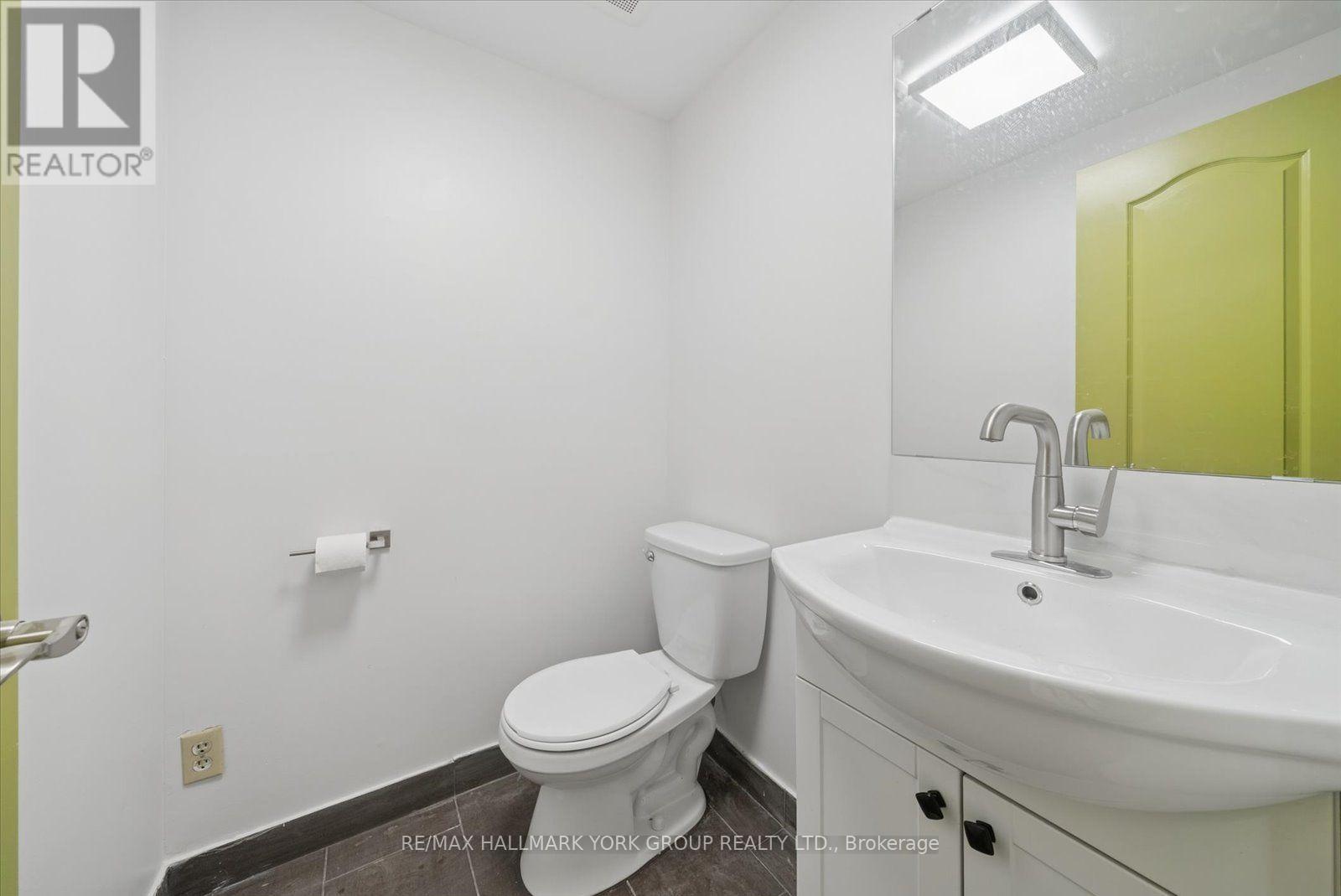 B - 360 Osborne Street Property Photo 14
