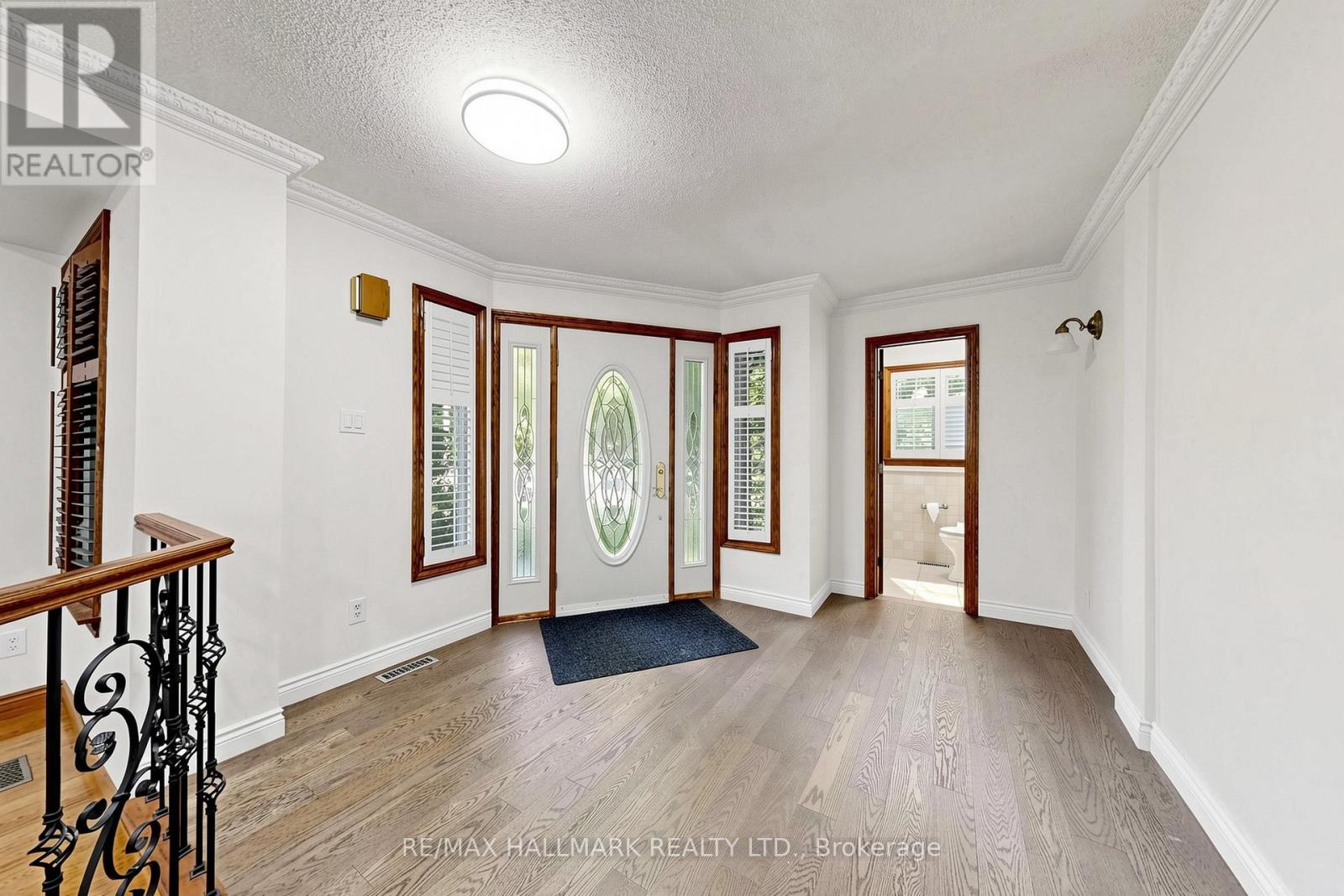 145 Old Surrey Lane Property Photo 11