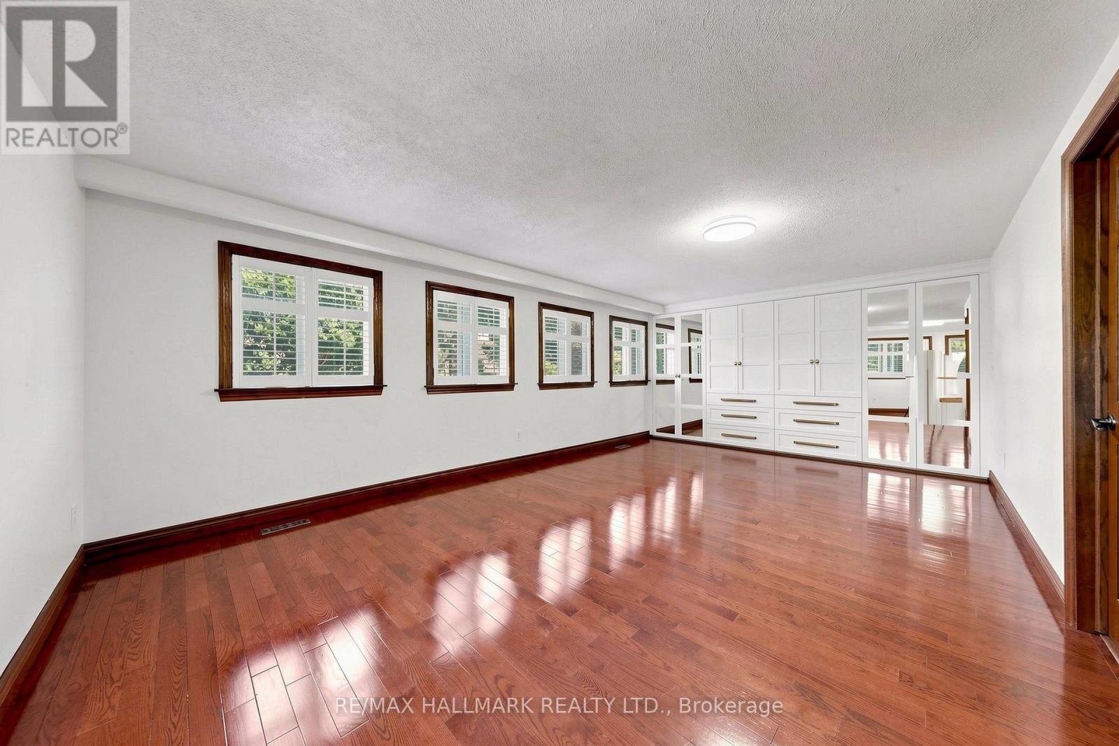 145 Old Surrey Lane Property Photo 13