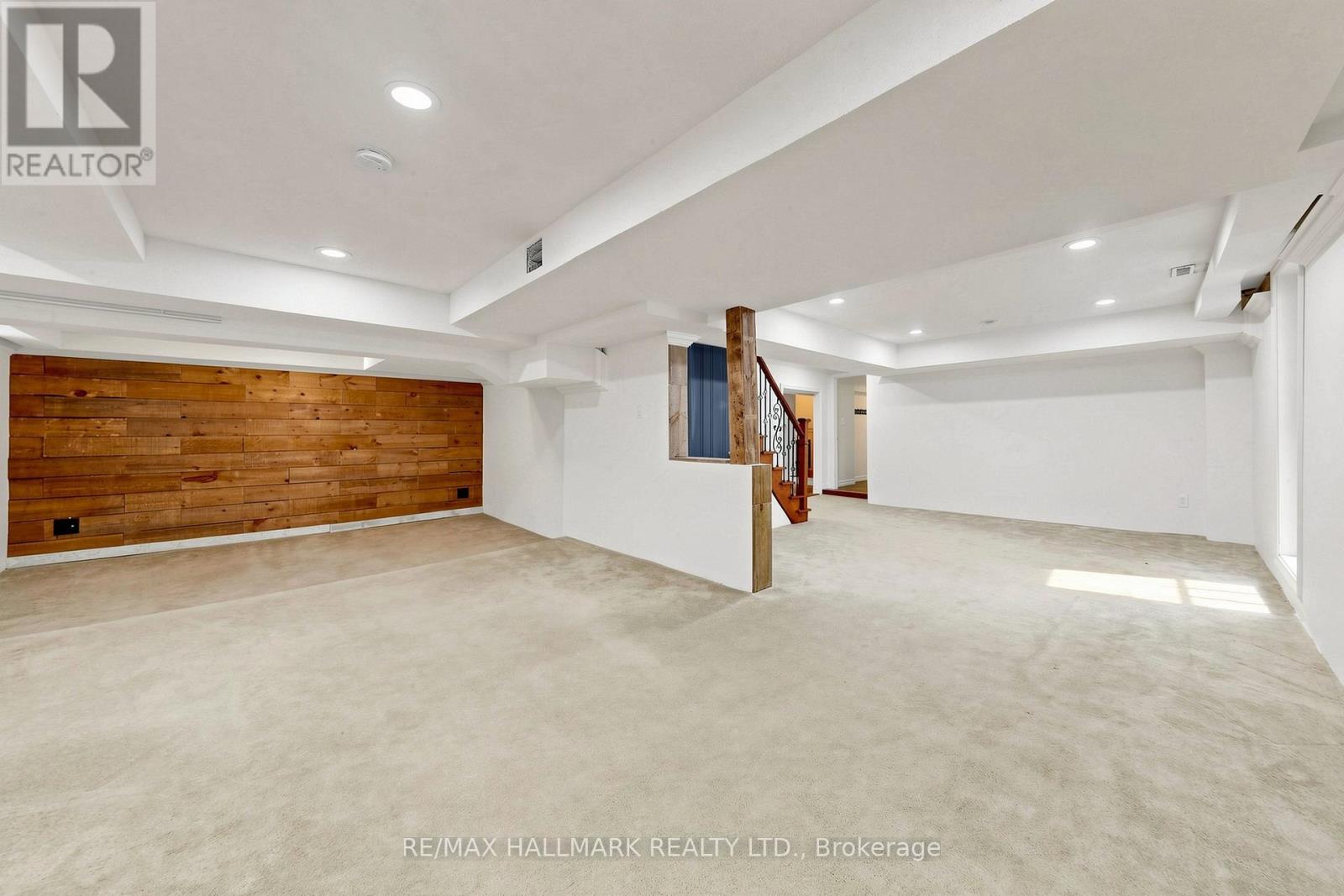 145 Old Surrey Lane Property Photo 22