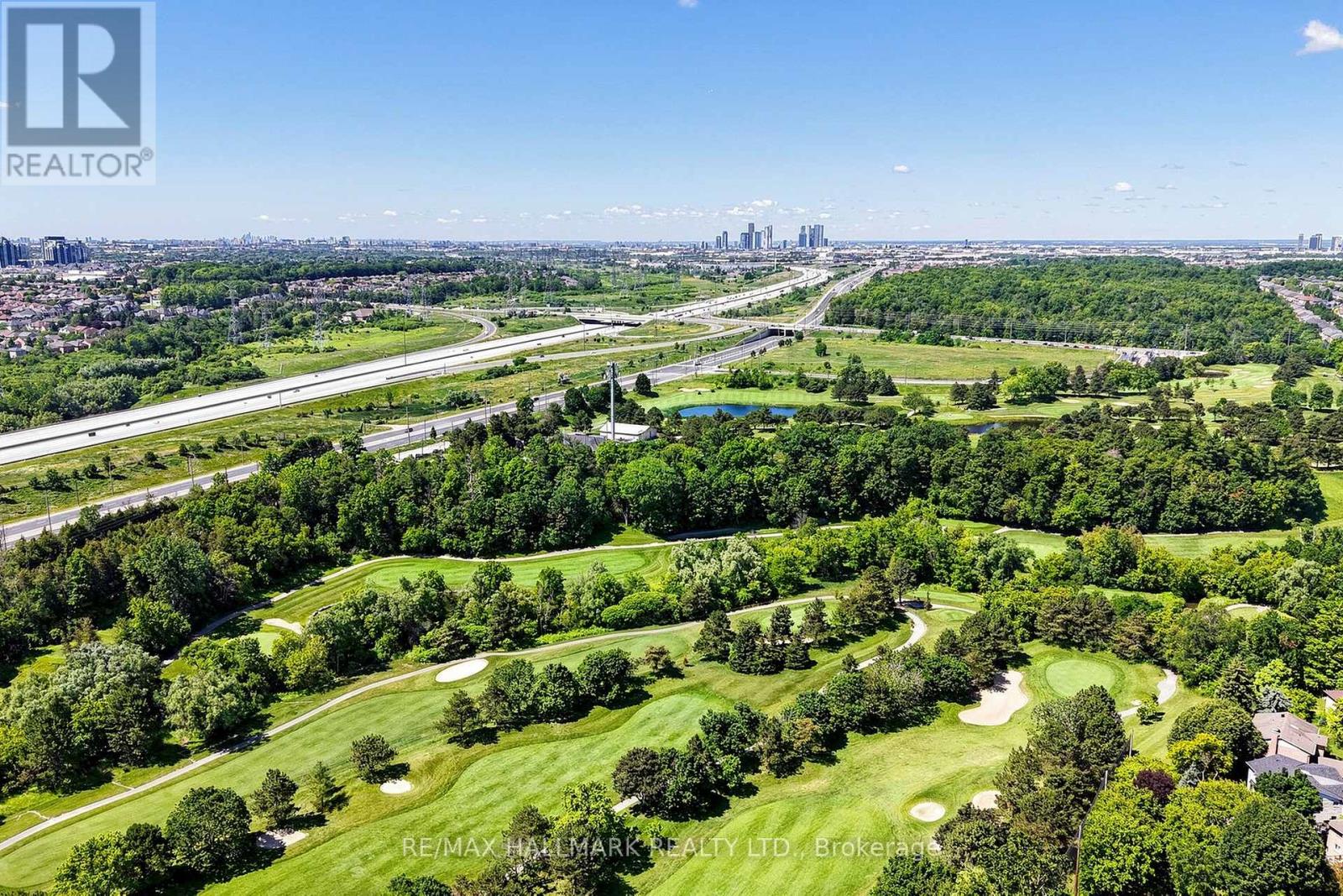 145 Old Surrey Lane Property Photo 35
