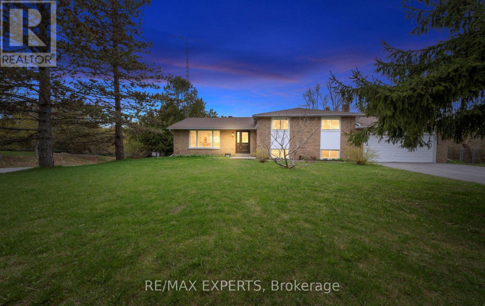 12 Simon Drive Property Photo 1