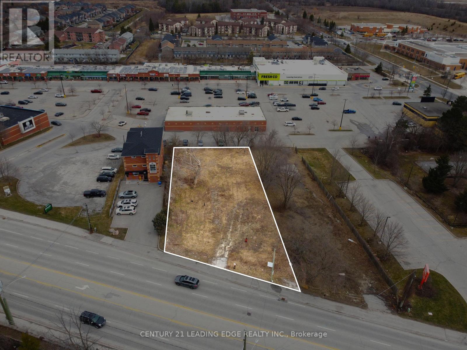 451 The Queensway S Property Photo 1