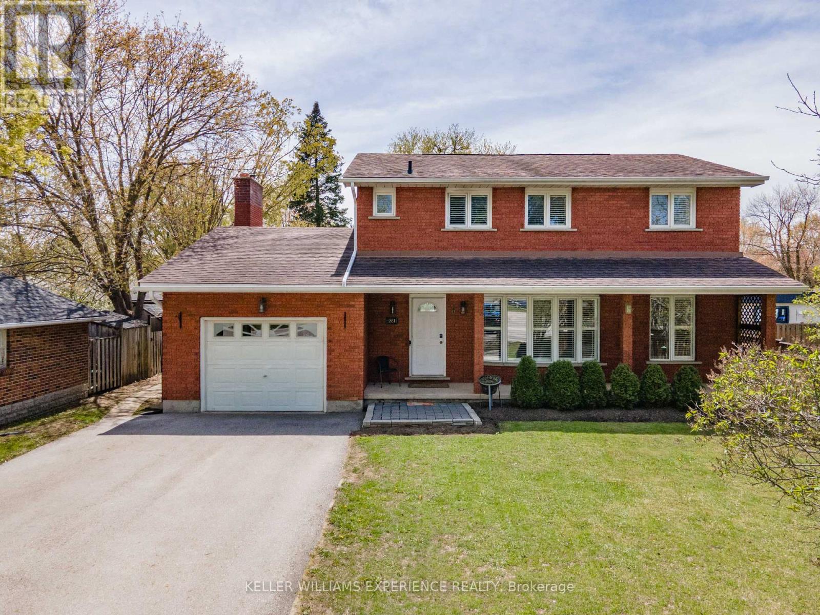 281 Victoria Street E Photo de la propriété 1
