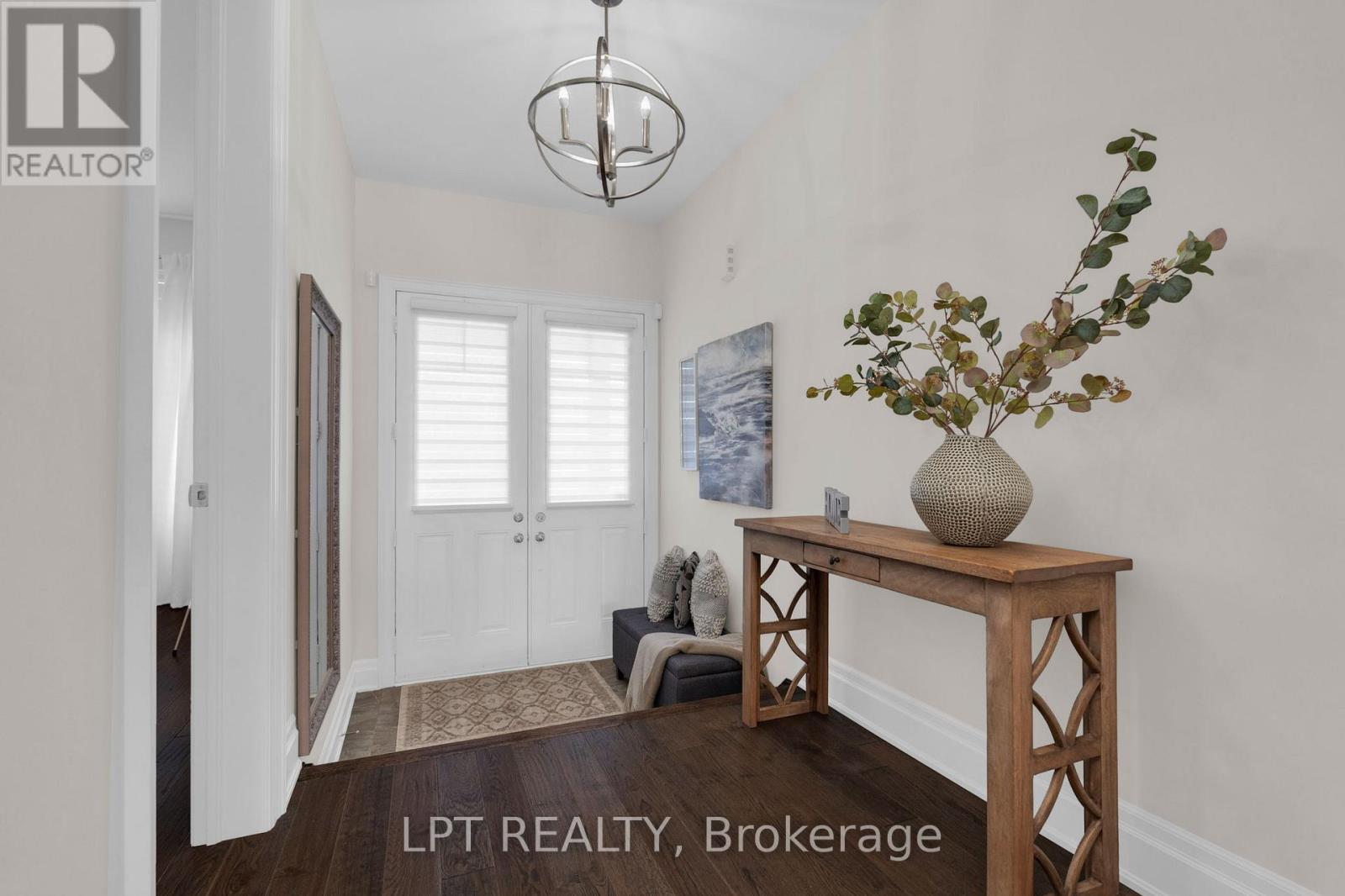 1333 Harrington Street Property Photo 3