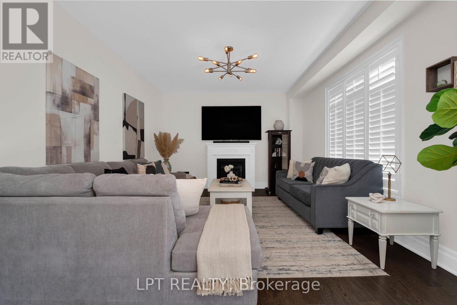 1333 Harrington Street Property Photo 11
