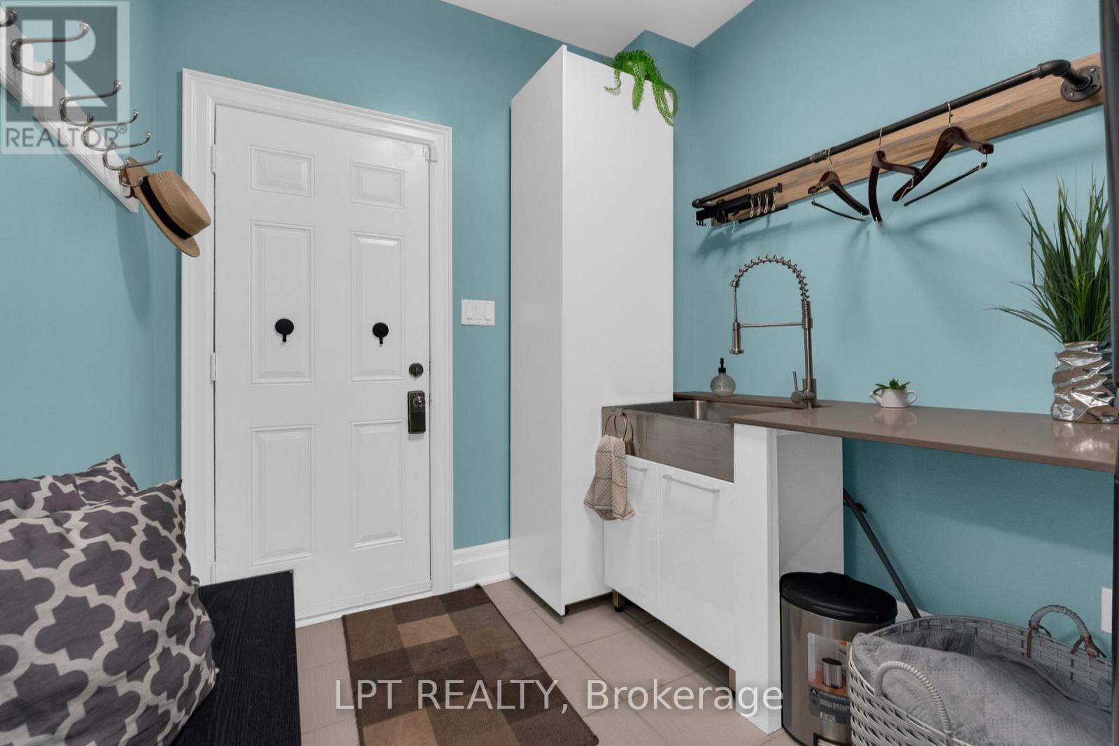 1333 Harrington Street Property Photo 15