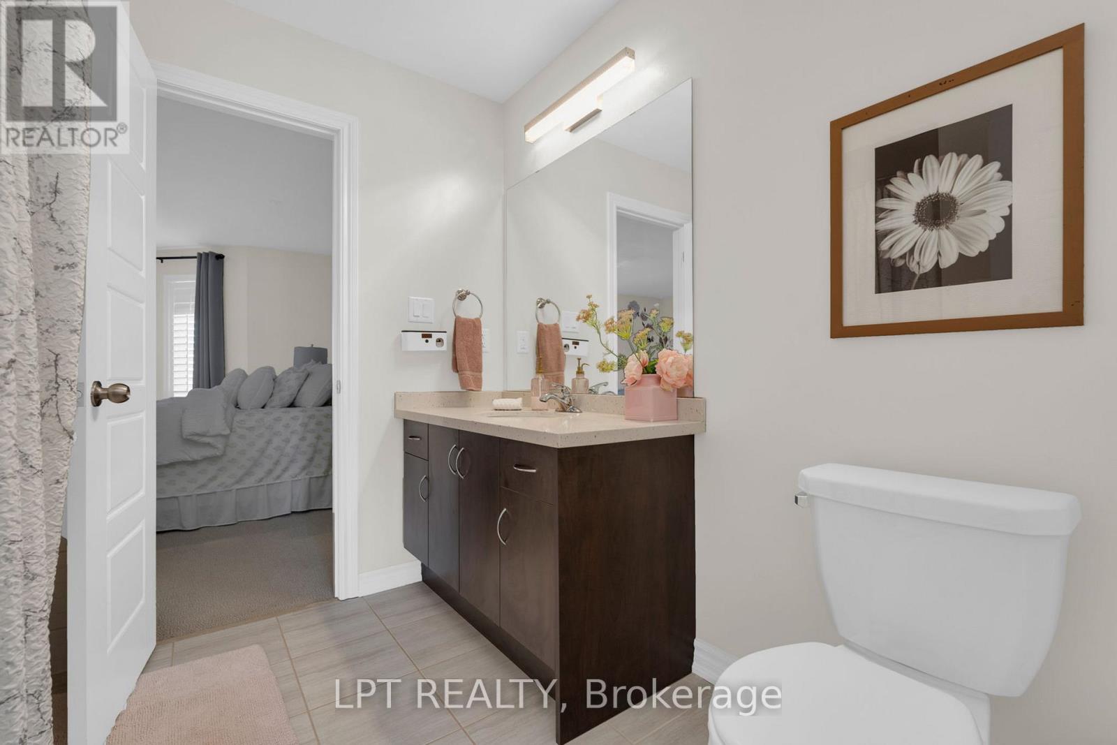 1333 Harrington Street Property Photo 22
