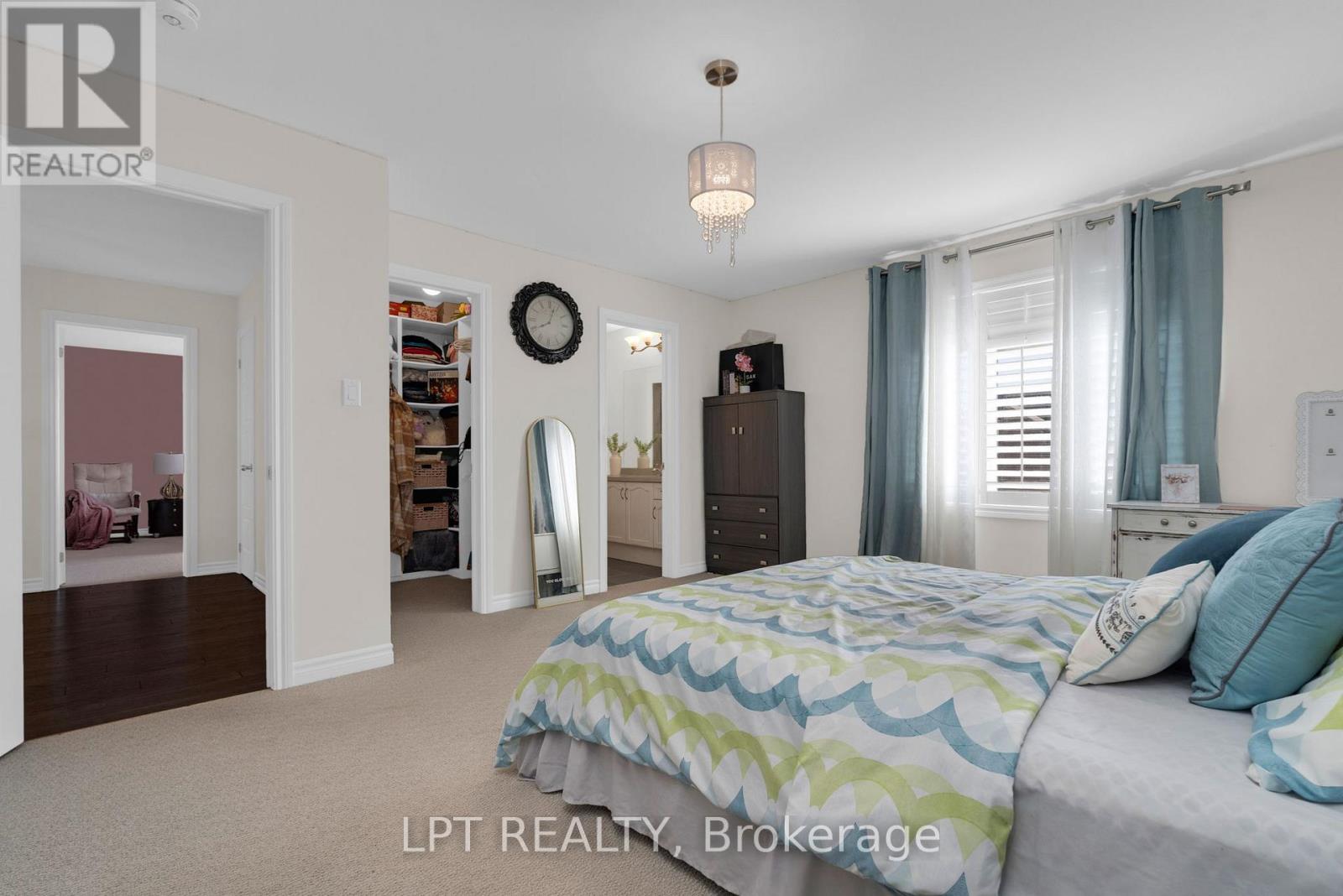1333 Harrington Street Property Photo 24