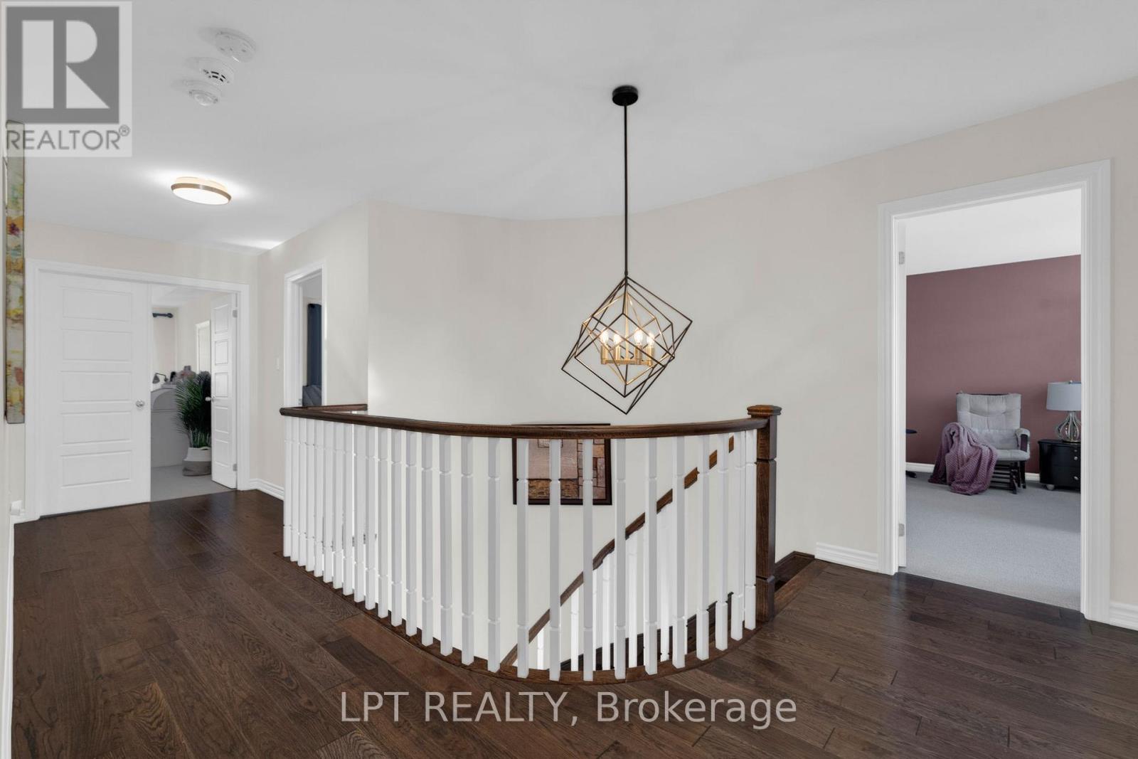 1333 Harrington Street Property Photo 28