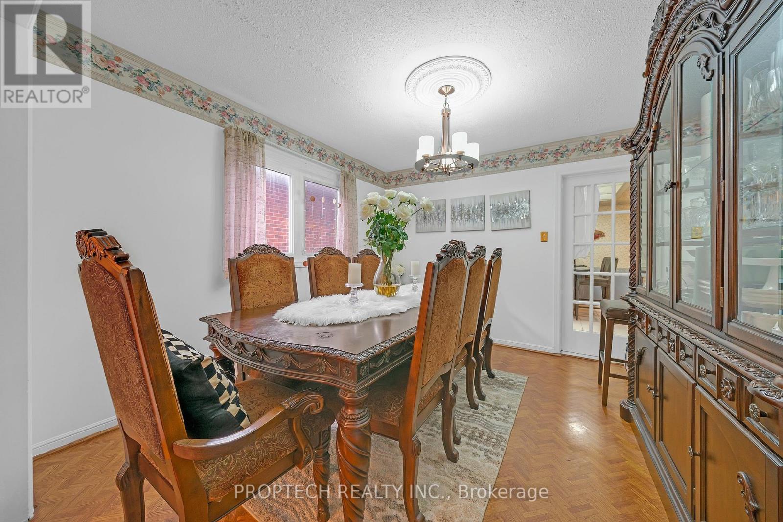 245 Fincham Avenue Property Photo 9